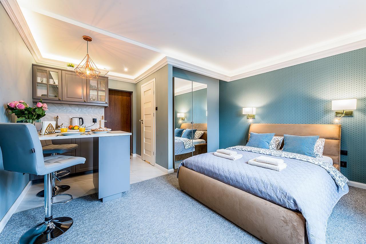 Gold Apartment Zlota - Palace Of Culture View- Netflix Warsaw Ngoại thất bức ảnh